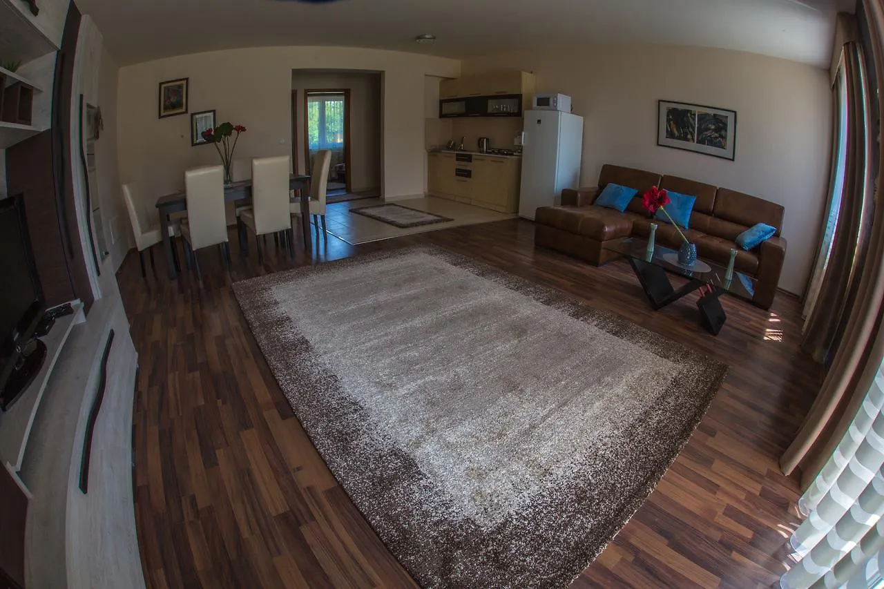 Aqua Line Apartmanhaz Hajdúszoboszló Apartament