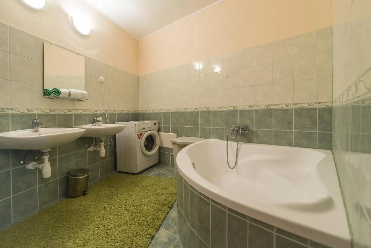 Aqua Line Apartmanhaz Apartment Hajduszoboszlo