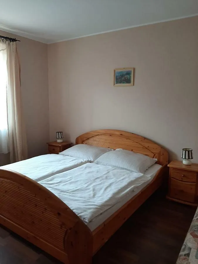 Aqua Line Apartmanhaz Hajduszoboszlo 0*,